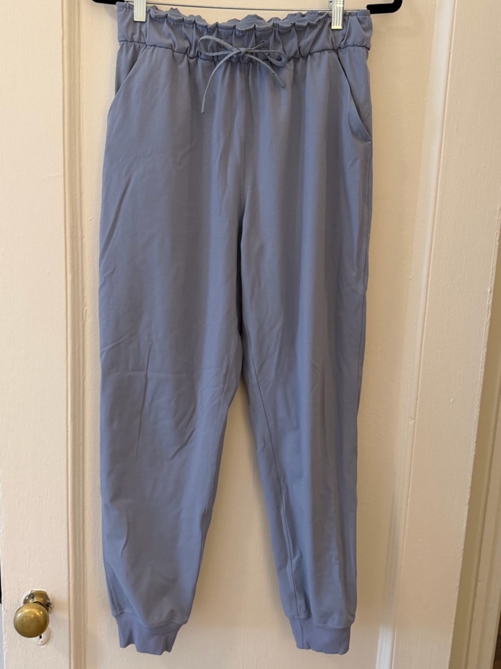 Lululemon size 8 Jogger
